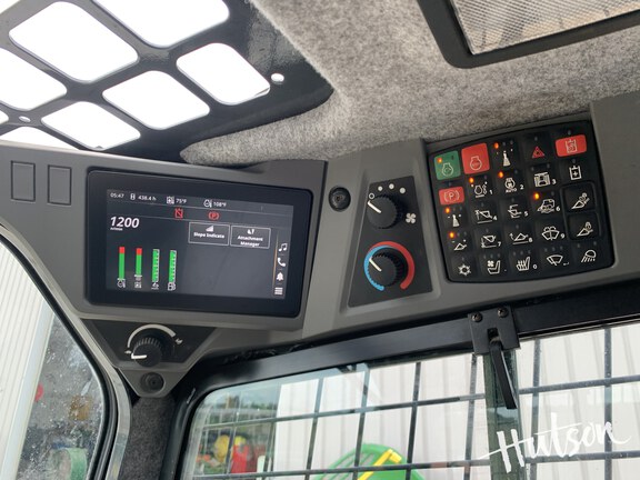 Photo of 2024 John Deere 333 P