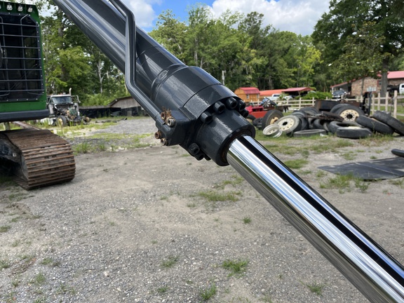 2023 John Deere 2156G