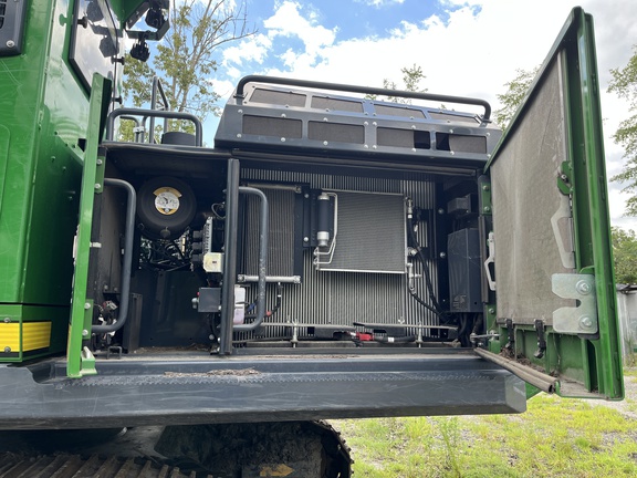 2023 John Deere 2156G