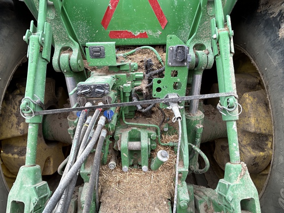 2018 John Deere 8245R (9th thumbnail)