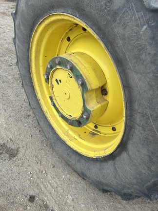 2018 John Deere 8245R (2nd thumbnail)
