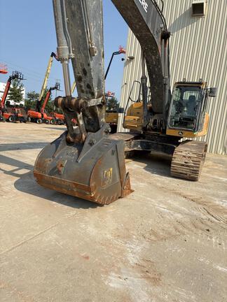2023 John Deere 350 P-Tier
