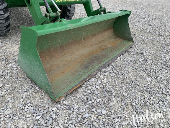 Photo of 2023 John Deere 4044R