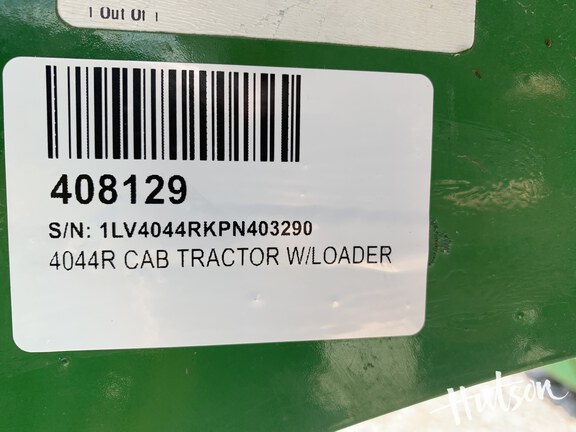 Photo of 2023 John Deere 4044R