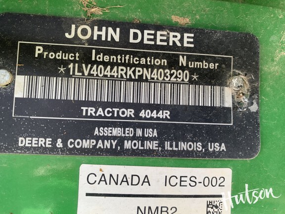 Photo of 2023 John Deere 4044R