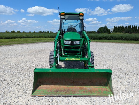 Photo of 2023 John Deere 4044R