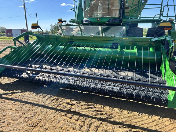 Used 2025 John Deere BP 15 Combine Platforms at Horizon Ag & Turf in High Prairie, AB - Photo2