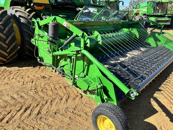Used 2025 John Deere BP 15 Combine Platforms at Horizon Ag & Turf in High Prairie, AB - Photo3