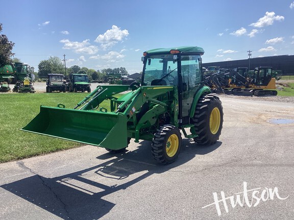 Photo of 2025 John Deere 4052R