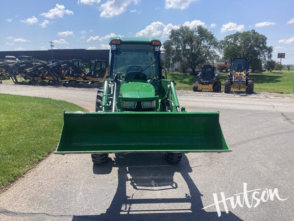 Photo of 2025 John Deere 4052R