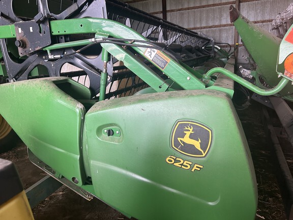 2009 John Deere 625F Used Equipment