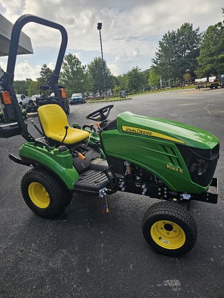 2025 John Deere 1023E-3