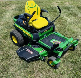 2026 John-Deere Z330R