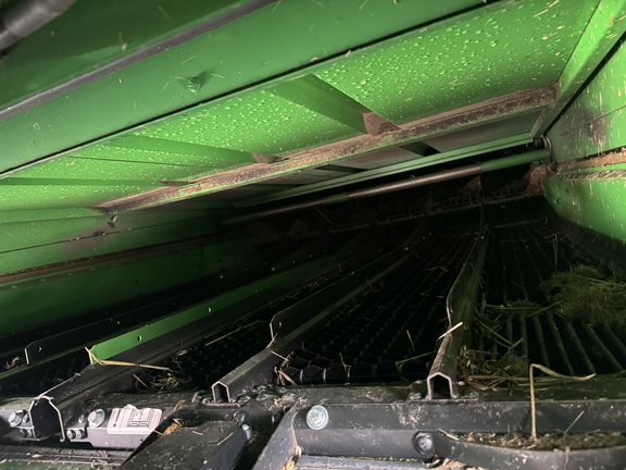 Photo of 2017 John Deere T670