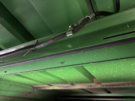 Photo of 2017 John Deere T670