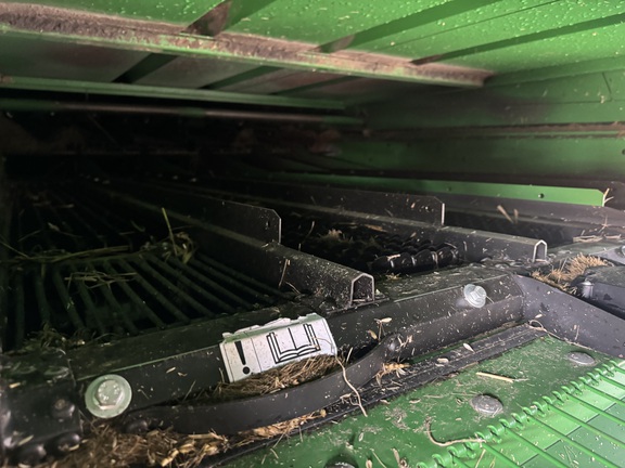 Photo of 2017 John Deere T670