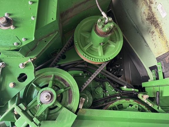 Photo of 2017 John Deere T670