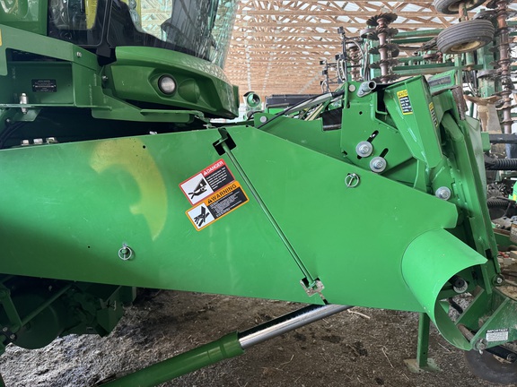 Photo of 2017 John Deere T670
