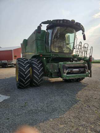 Photo of 2022 John Deere S790