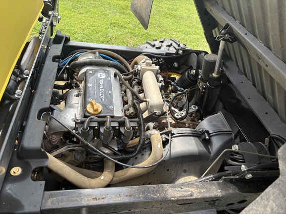 2015 John Deere XUV 825i Power Steering - Photo10