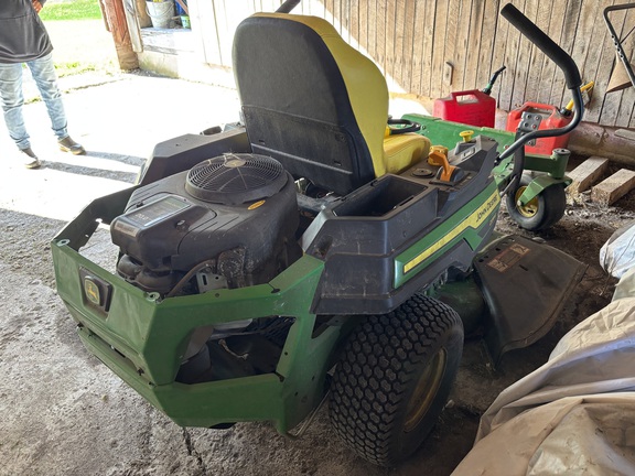 Used 2022 John Deere Z315E Zero Turn Mowers at Koenig Equipment in Tipp City, OH - Photo4
