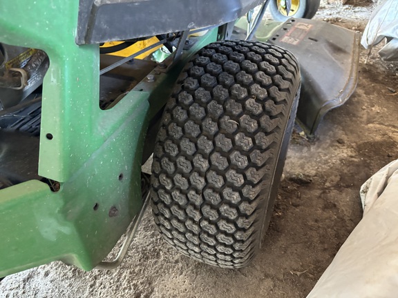 Used 2022 John Deere Z315E Zero Turn Mowers at Koenig Equipment in Tipp City, OH - Photo8
