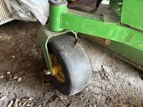 Used 2022 John Deere Z315E Zero Turn Mowers at Koenig Equipment in Tipp City, OH - Photo10