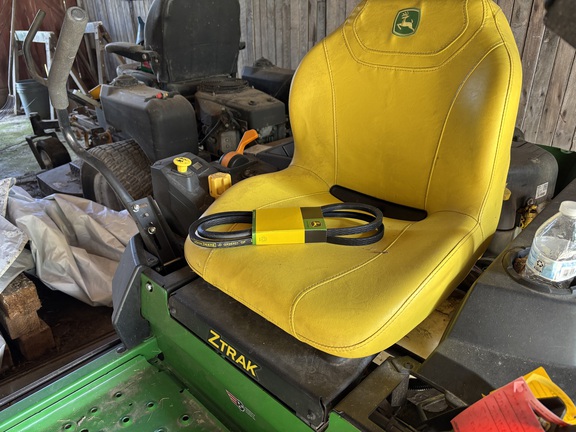 Used 2022 John Deere Z315E Zero Turn Mowers at Koenig Equipment in Tipp City, OH - Photo13