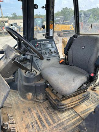 2023 John Deere 410L