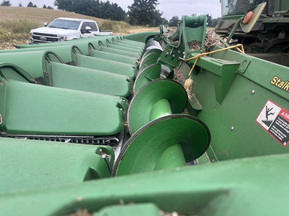 Photo of 2019 John Deere 712FC