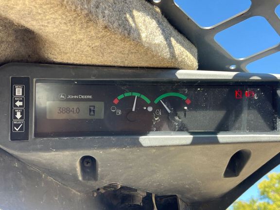 2015 John Deere 319E