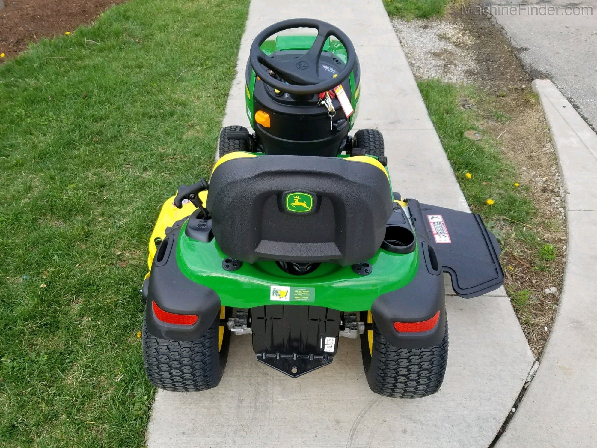 2019 John Deere S240 Image 4