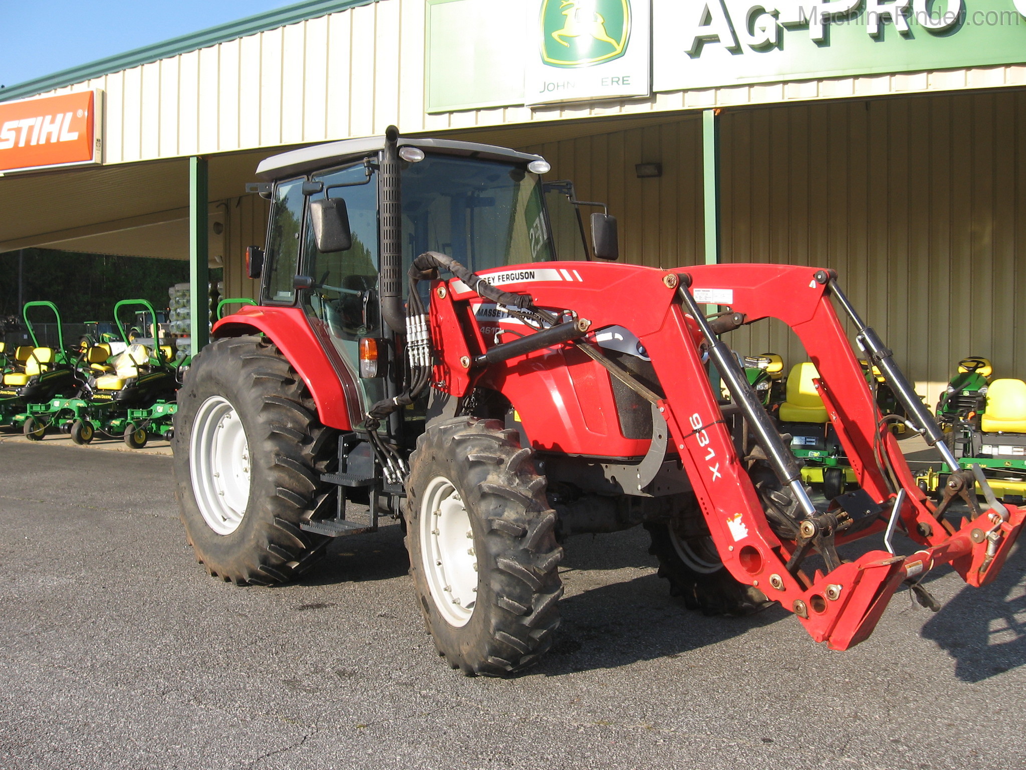 2015 Massey Ferguson 4610 Image 1