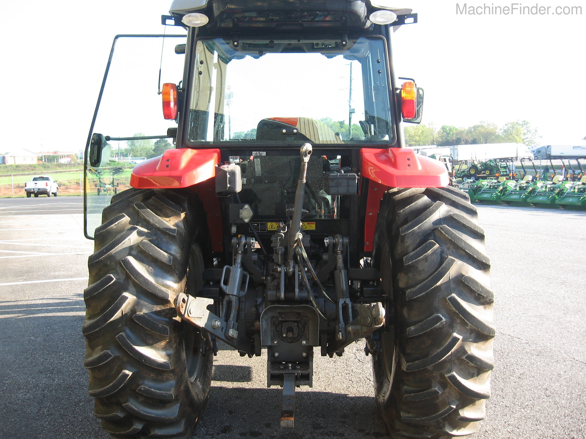 2015 Massey Ferguson 4610 Image 5