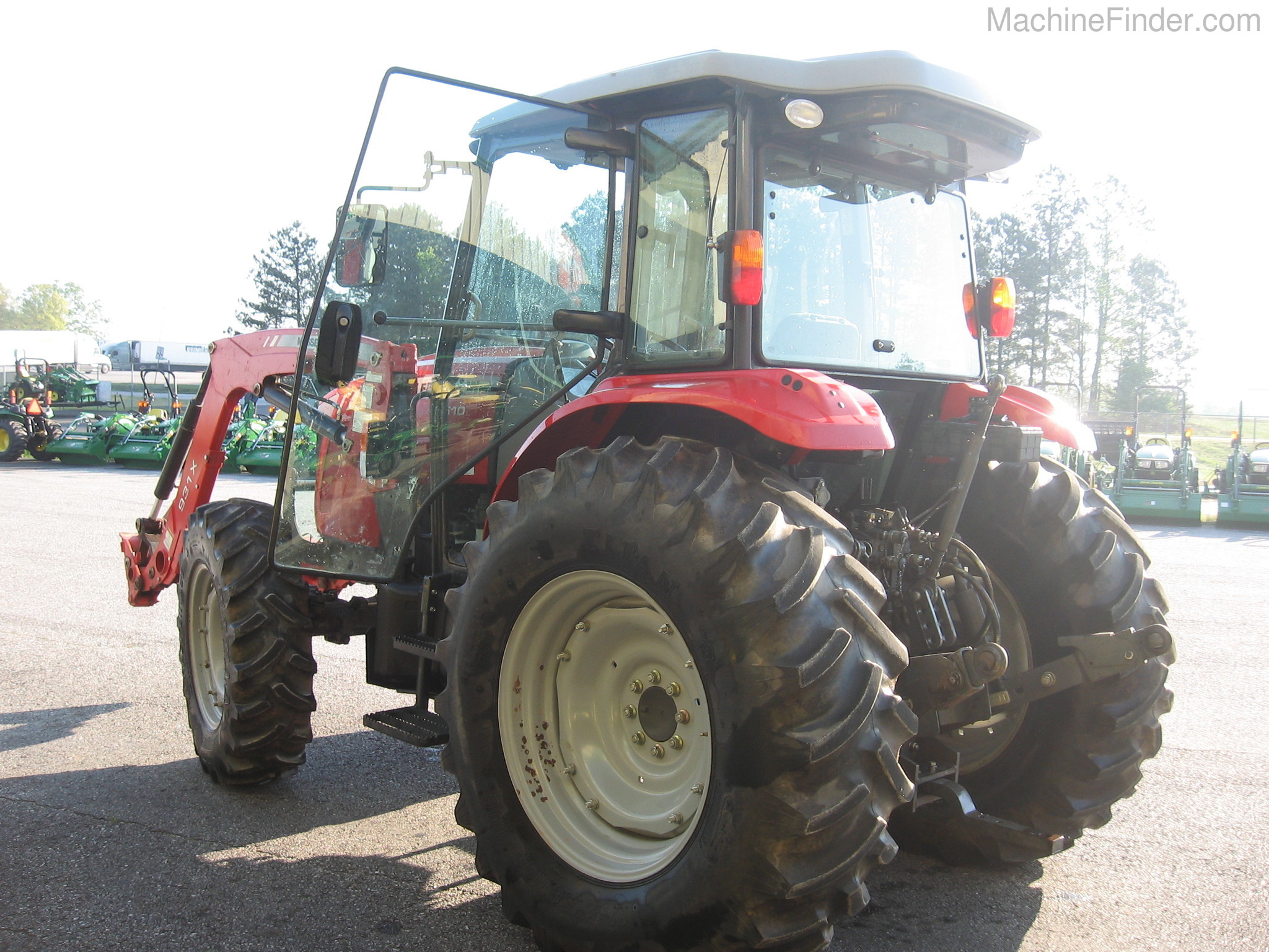 2015 Massey Ferguson 4610 Image 6