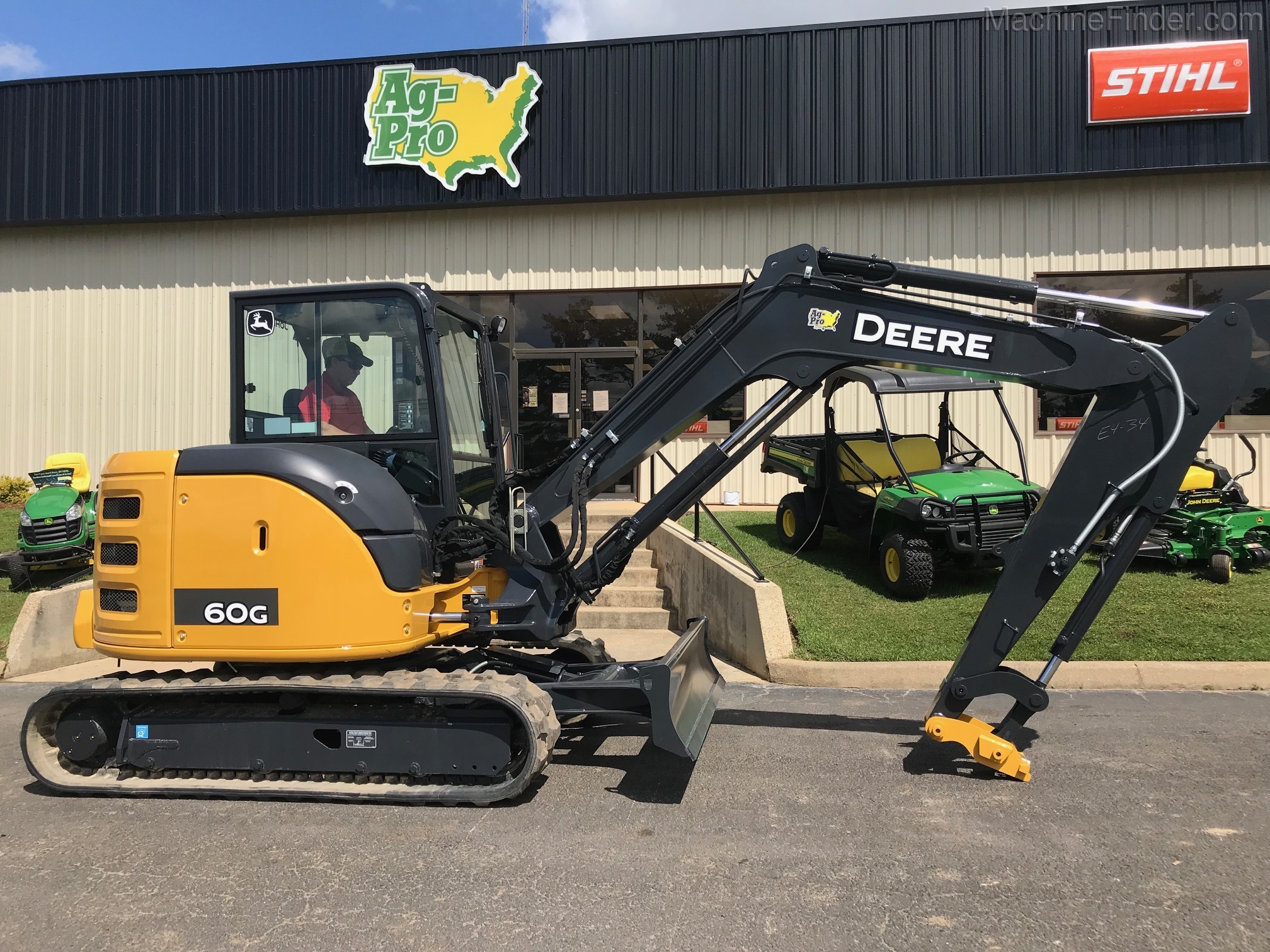 2021 John Deere 60G Image 2