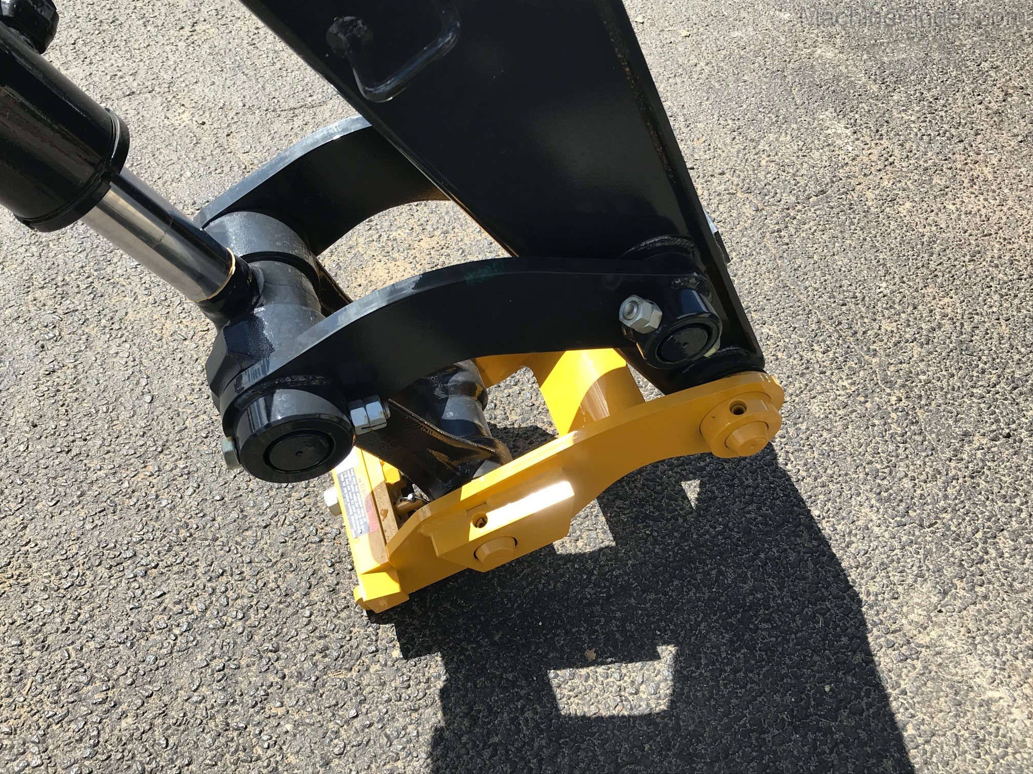 2021 John Deere 60G Image 9