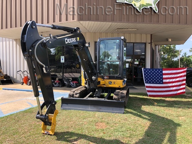 2020 John Deere 50G Image 3