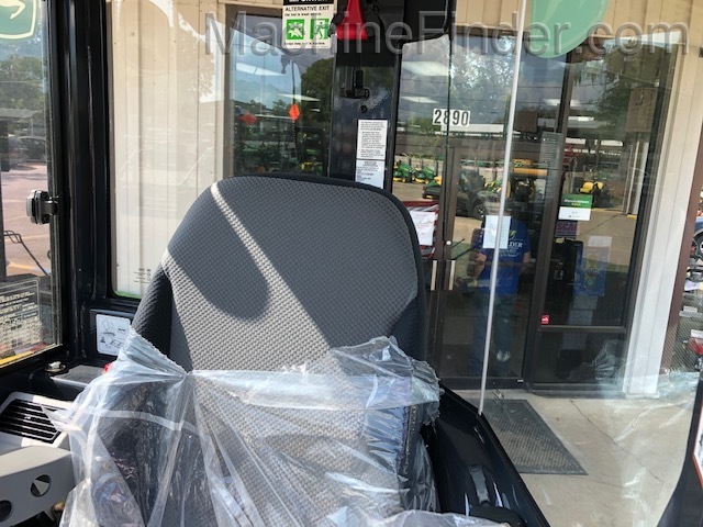 2020 John Deere 50G Image 12