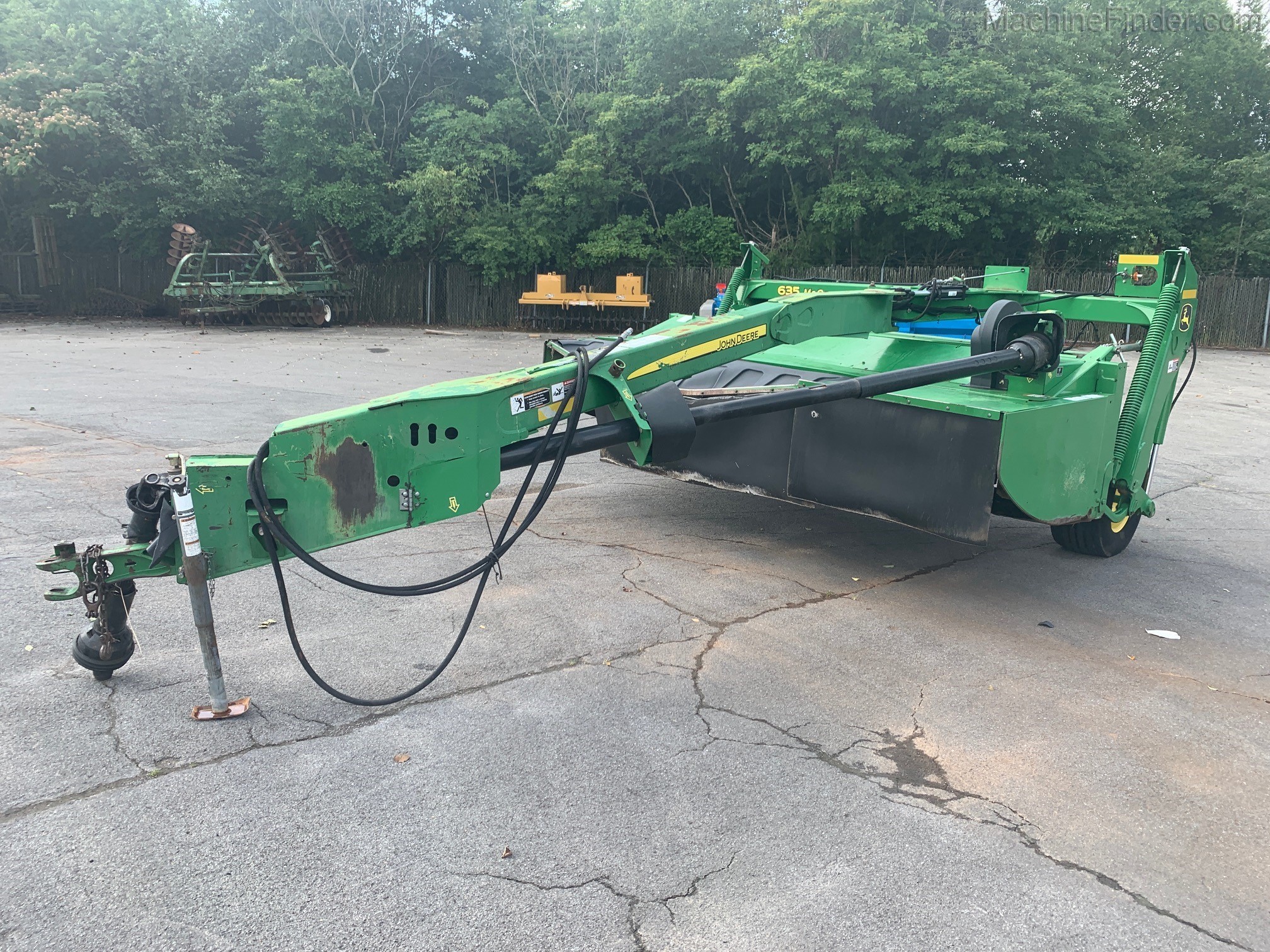 2010 John Deere 635 Image 1