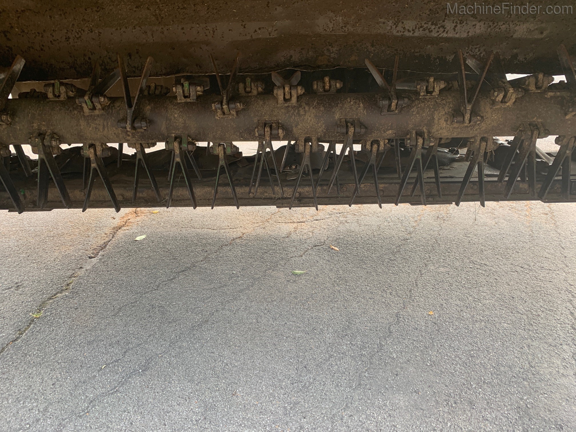 2010 John Deere 635 Image 4