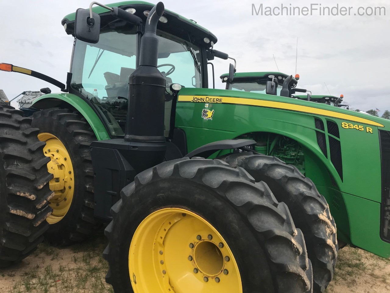2016 John Deere 8345R Image 4