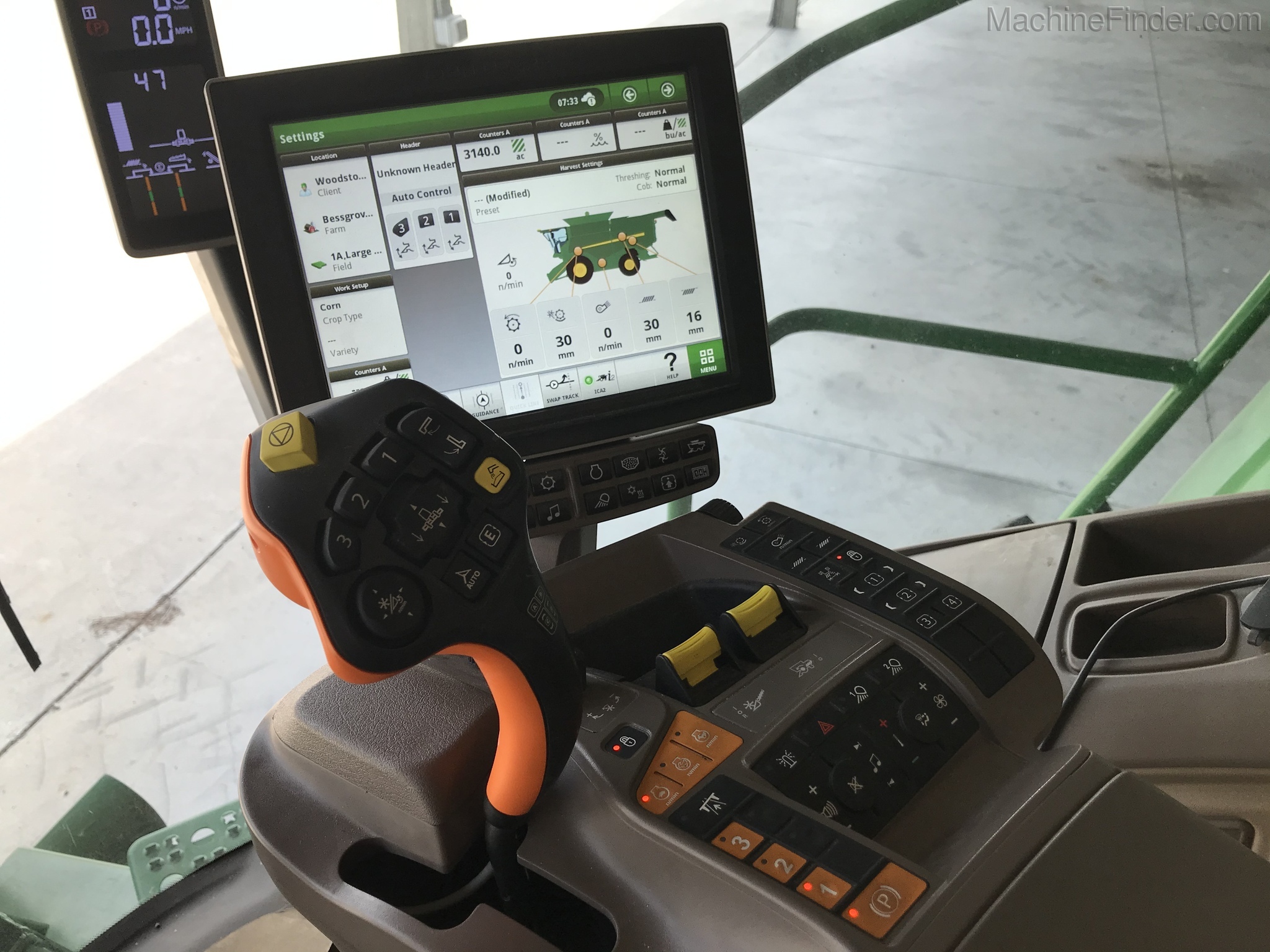 2019 John Deere S760 Image 8