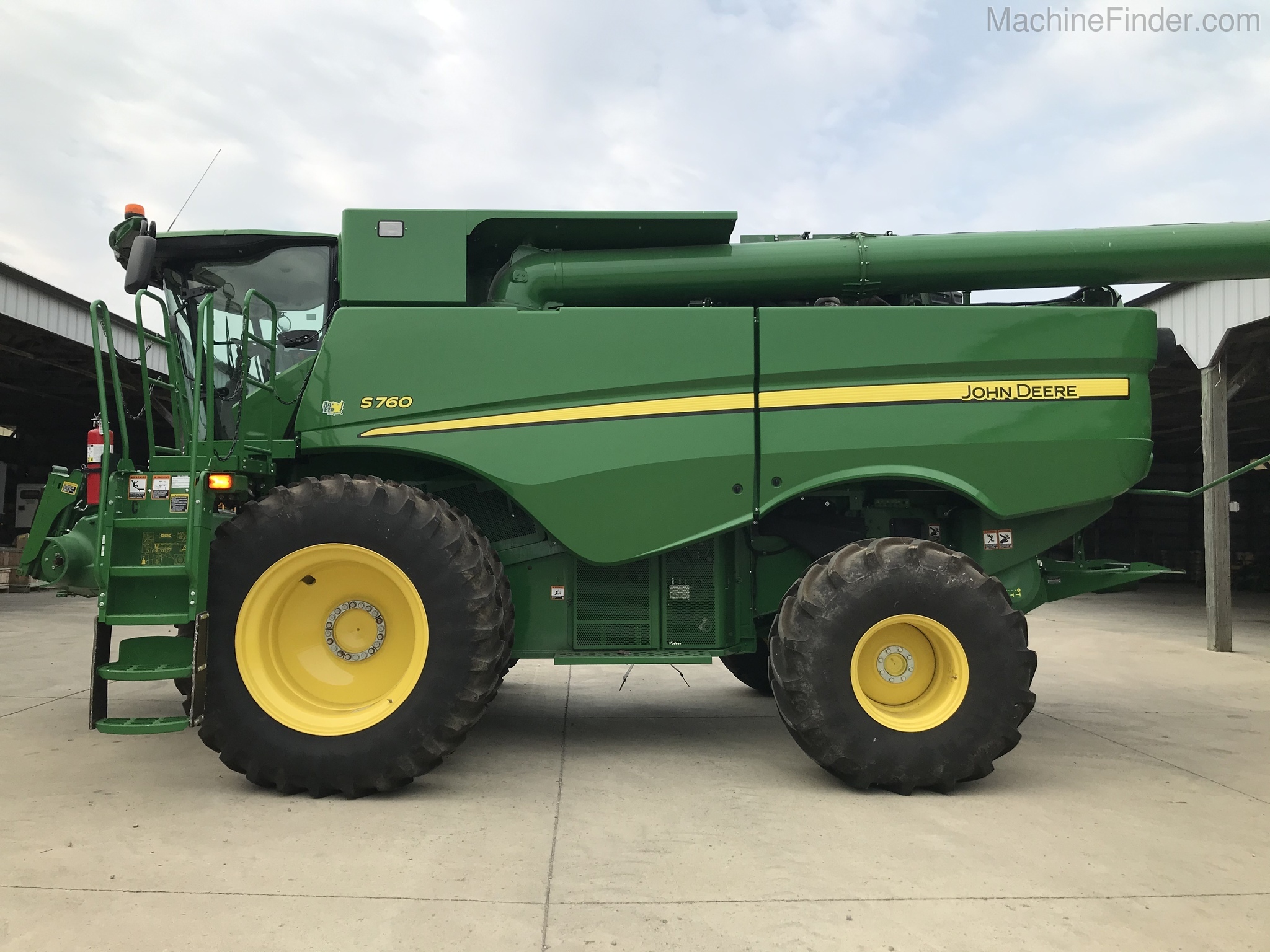 2019 John Deere S760 Image 9