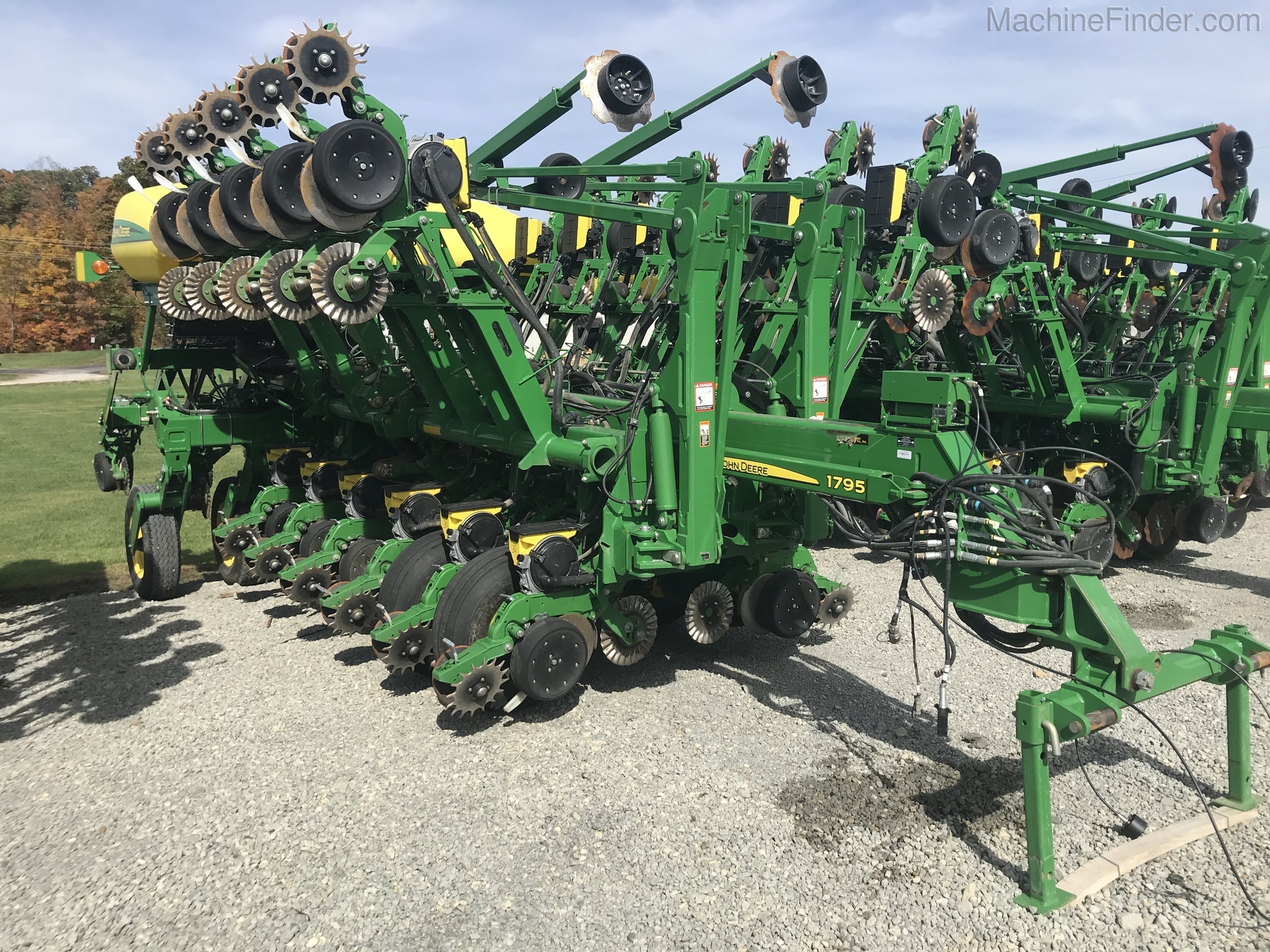 2015 John Deere 1795 Image 1