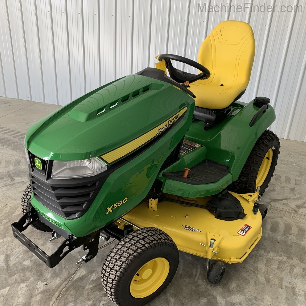2020 John Deere X590 Image 1