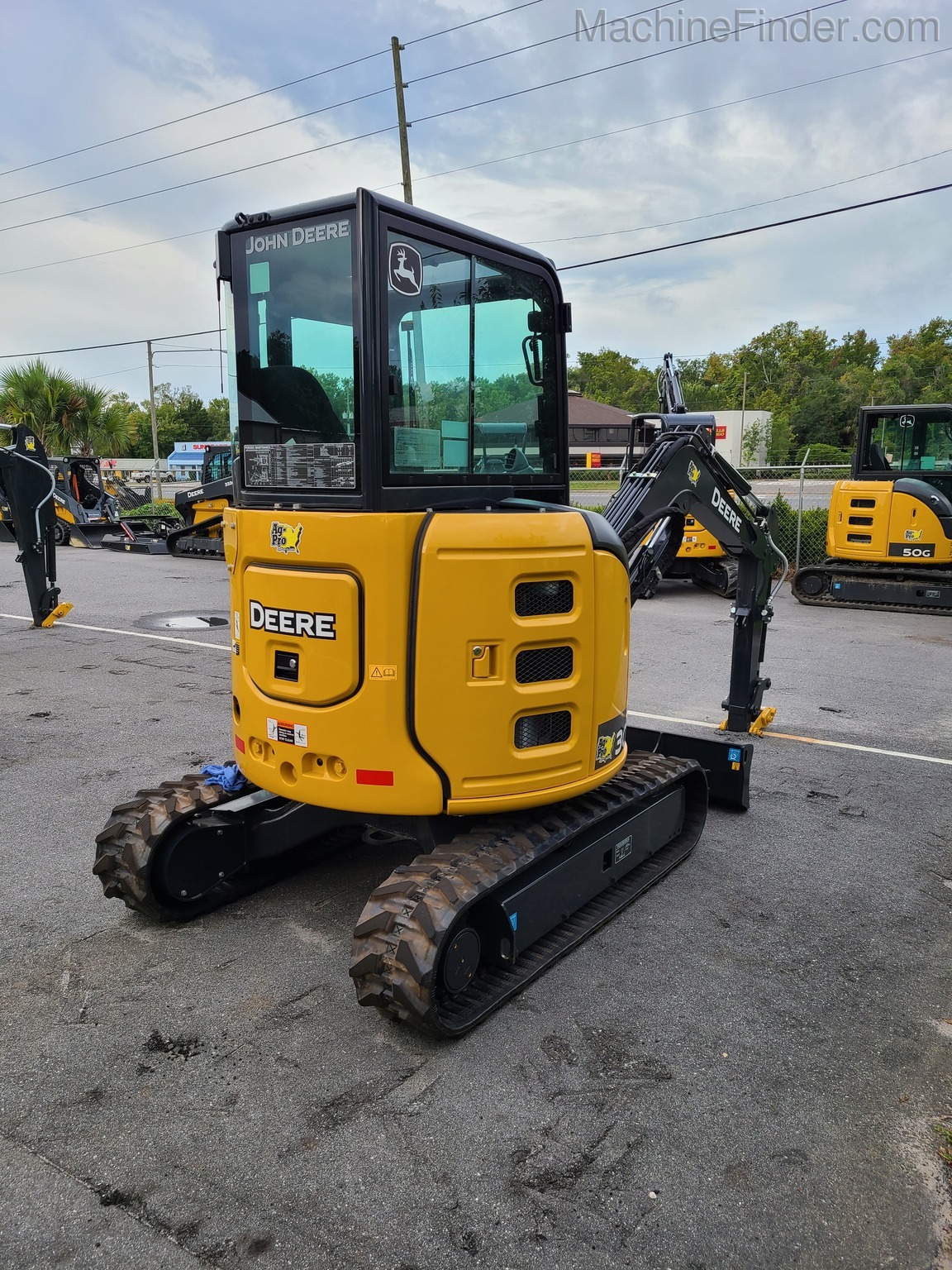 2020 John Deere 30G Image 6