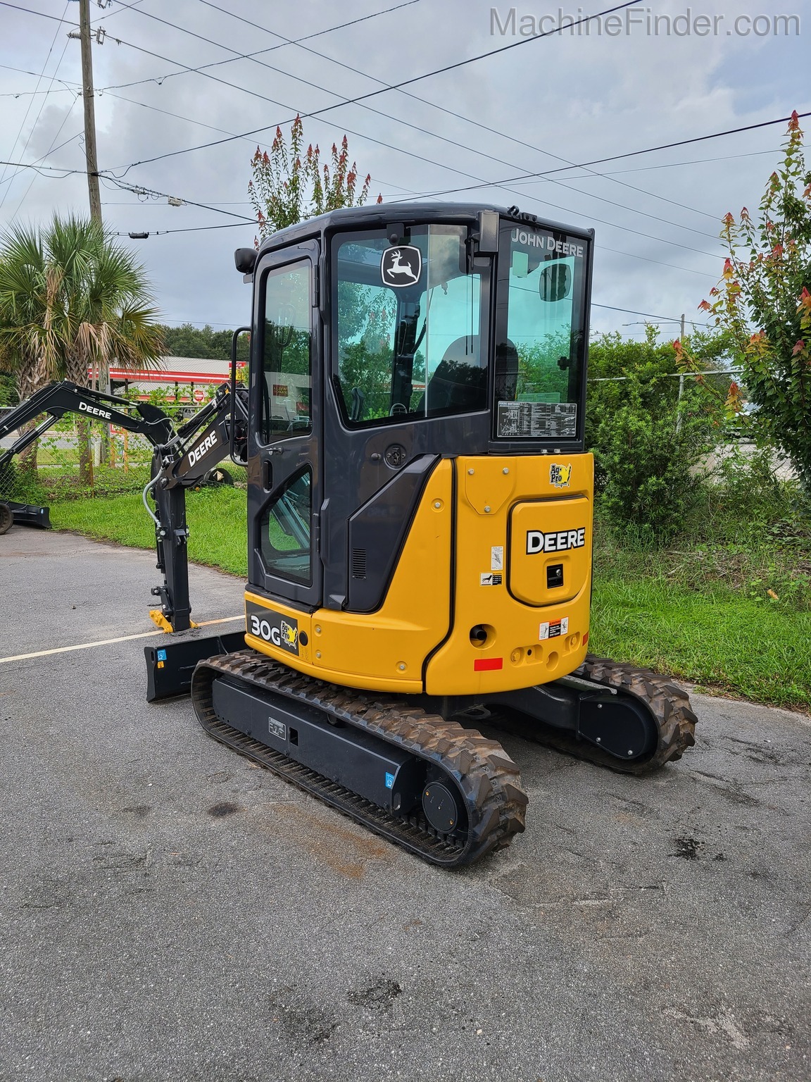 2020 John Deere 30G Image 7