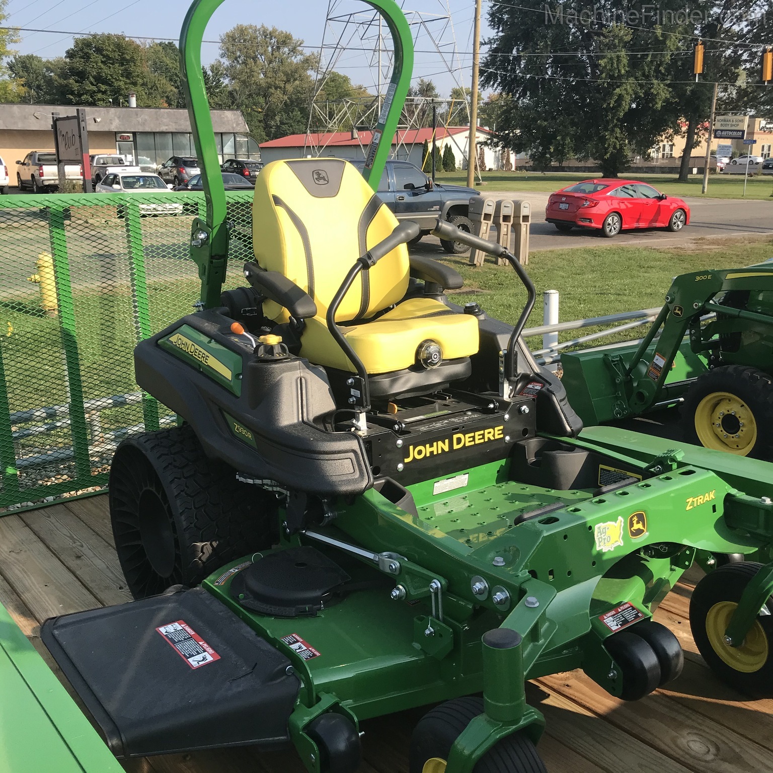 2020 John Deere Z930R Image 1