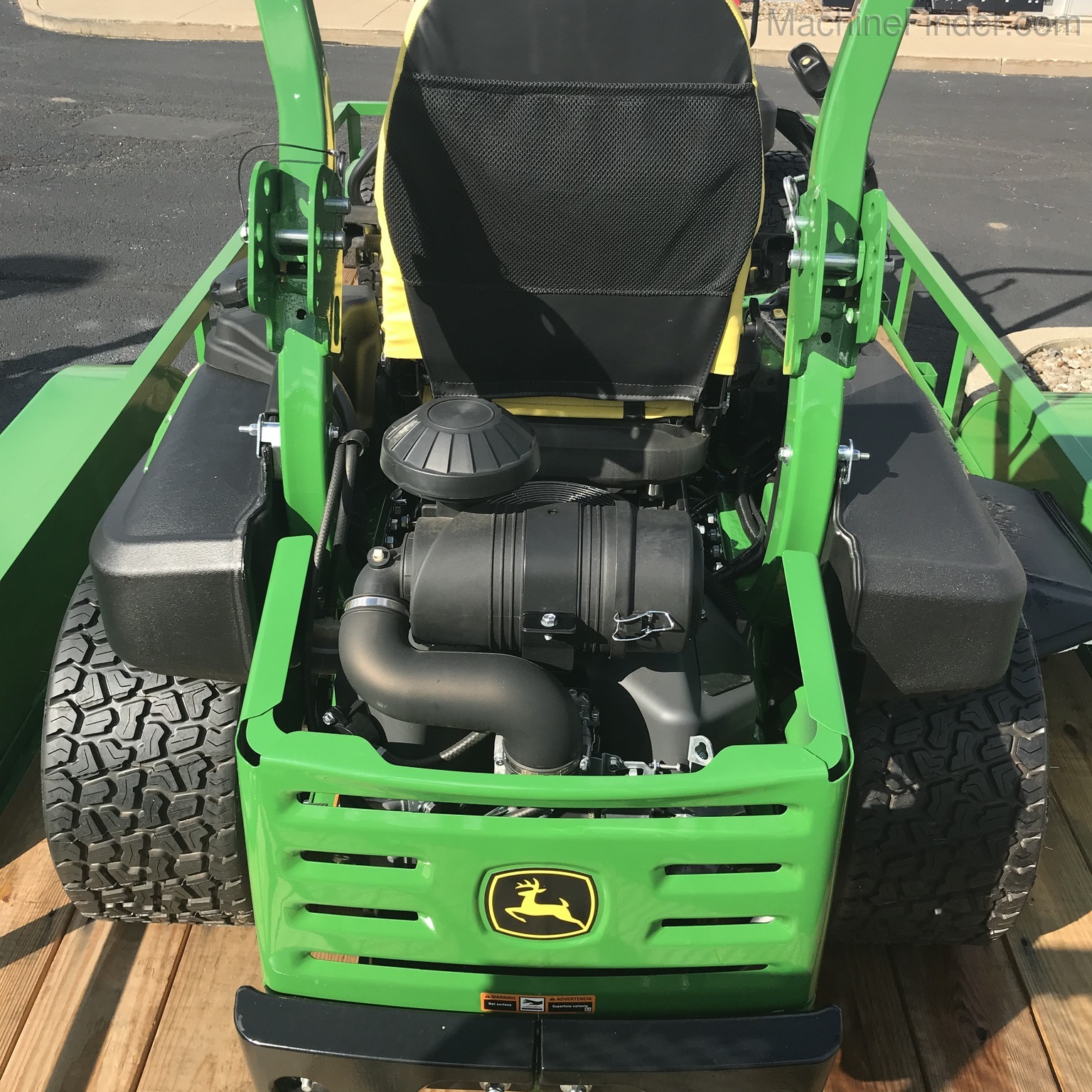 2020 John Deere Z930R Image 7